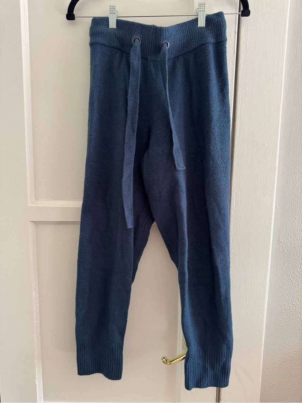 Women’s Blue Knit Drawstring Joggers